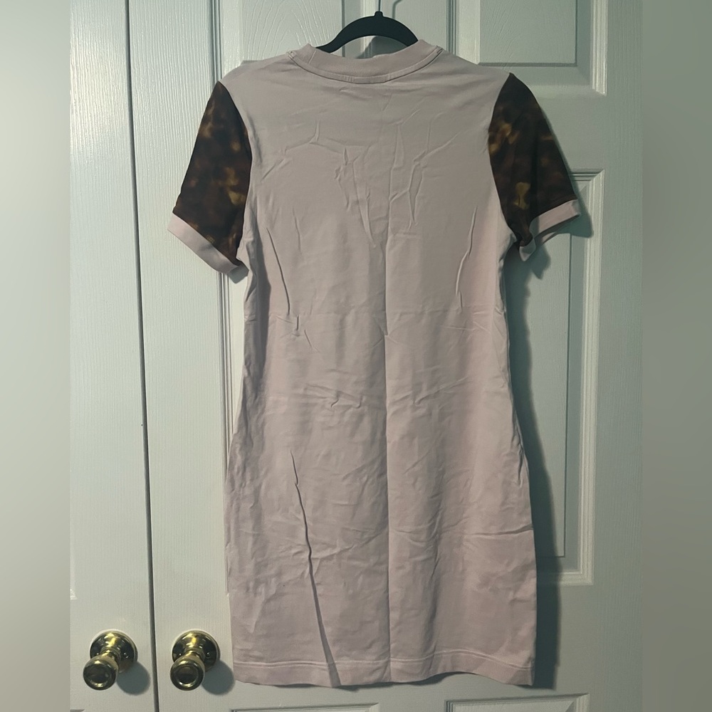 Vintage Nike fitted dress. Size L. Brand new, very worn.